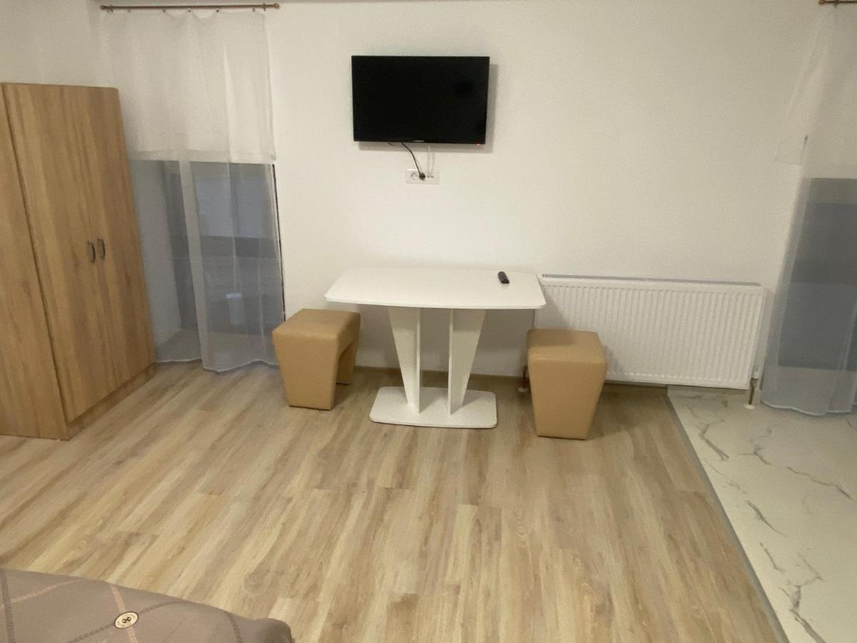 Rez Suites Yaş Dış mekan fotoğraf